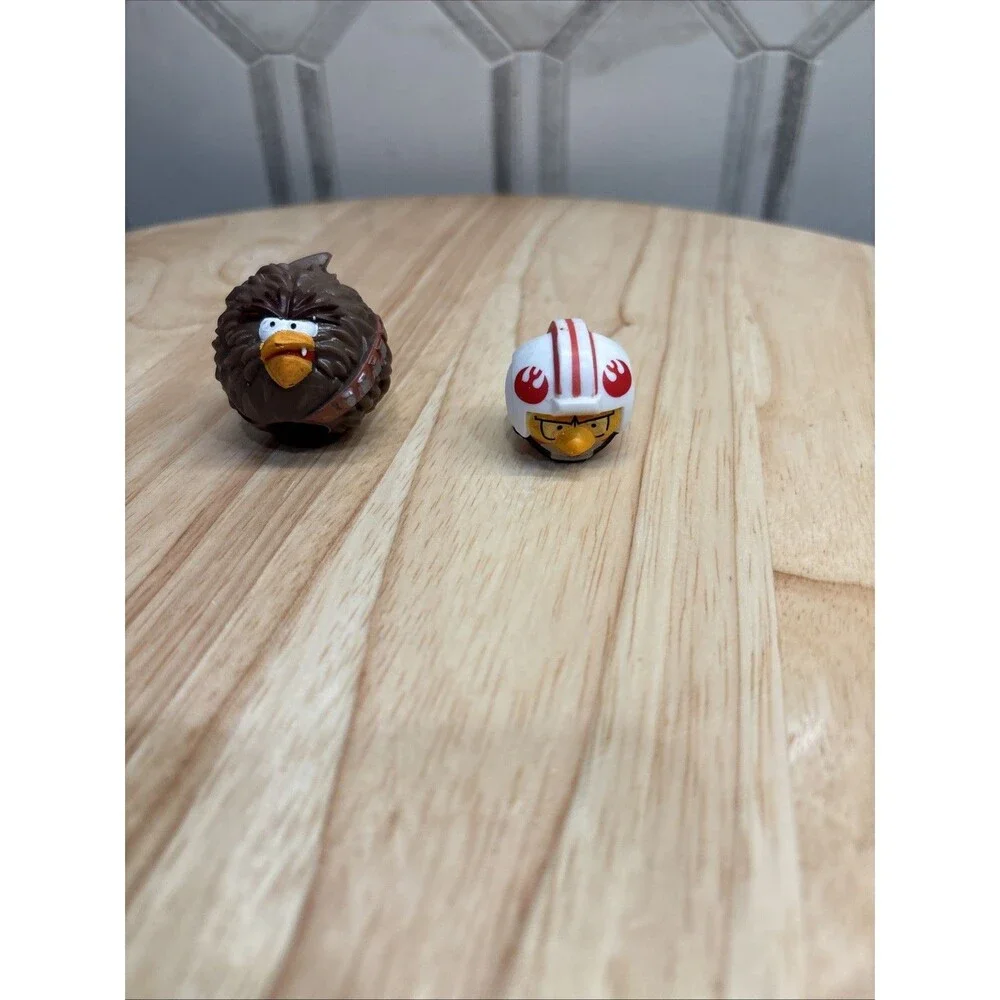 Hasbro Angry Birds Star Wars Jenga Chewbacca & Luke Skywalker Figure Collectible